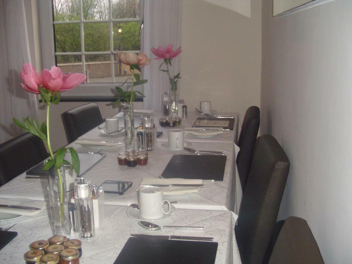 Aaron Glen Guest House Loanhead Exteriör bild